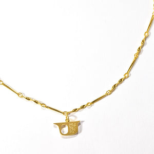 Letter Necklace (U) - Gold